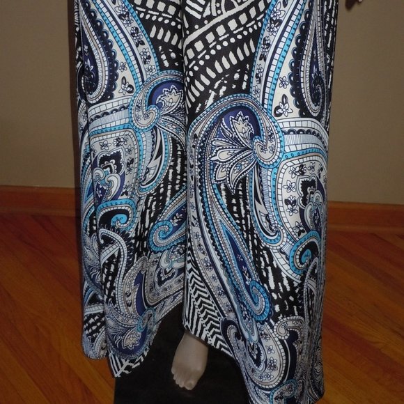 White House Black Market Sleeveless V-Neck Tribal Print HiLo Dress Sz 2 EUC $170 - Picture 4 of 14